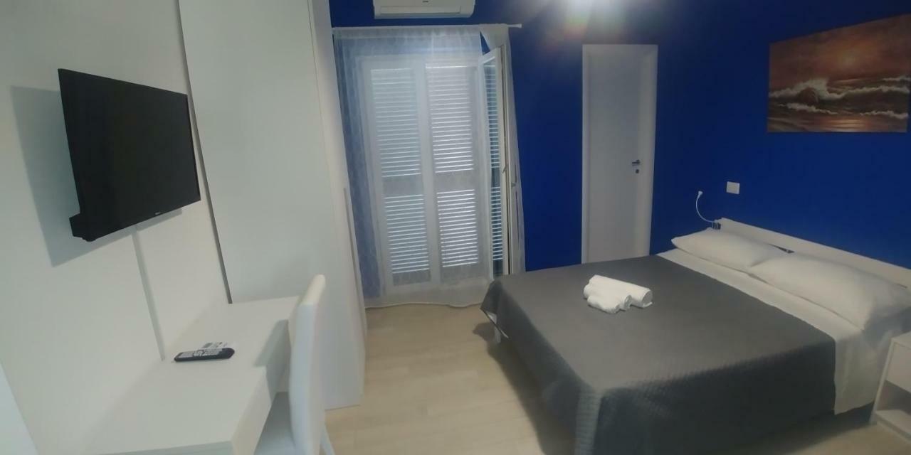 Zefiro Ξενοδοχείο Φιουμιτσίνο Εξωτερικό φωτογραφία
